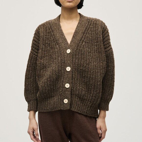 Babaa cardigan no19 oak - Picture 1 of 15